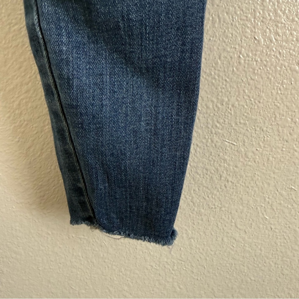 Pistola High-Rise Skinny w/ Medium Blue Wash and Raw Edge Hem (Box F) - Picture 6 of 10